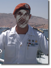 Basco rosso in Marina?